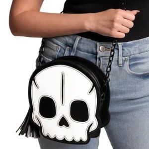 NEW! SKELETON/ SKULL SHAPED PURSE By Tipsy Elves